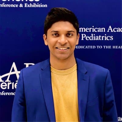Portrait of Dr Zeeshan Ahmed